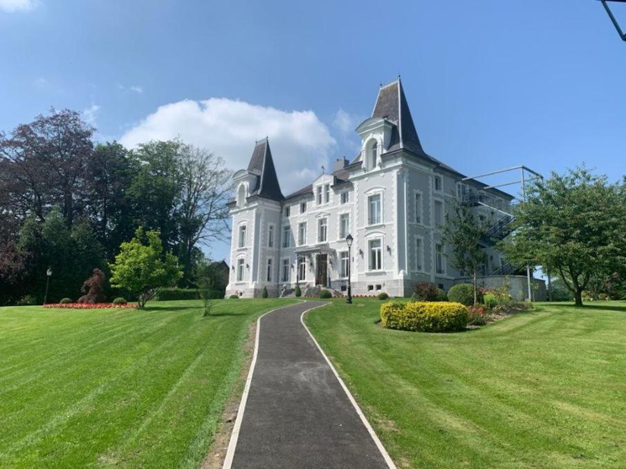 Hotel Chateau De La Marliere Fourmies Exterior photo