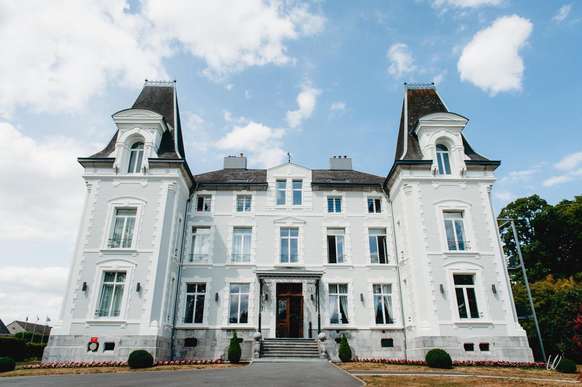 Hotel Chateau De La Marliere Fourmies Exterior photo